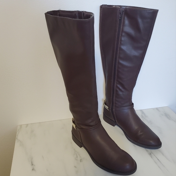 Sears Connor Vegan leather Brown Riding Boots with Zipper and Gold Buckle - Picture 6 of 8